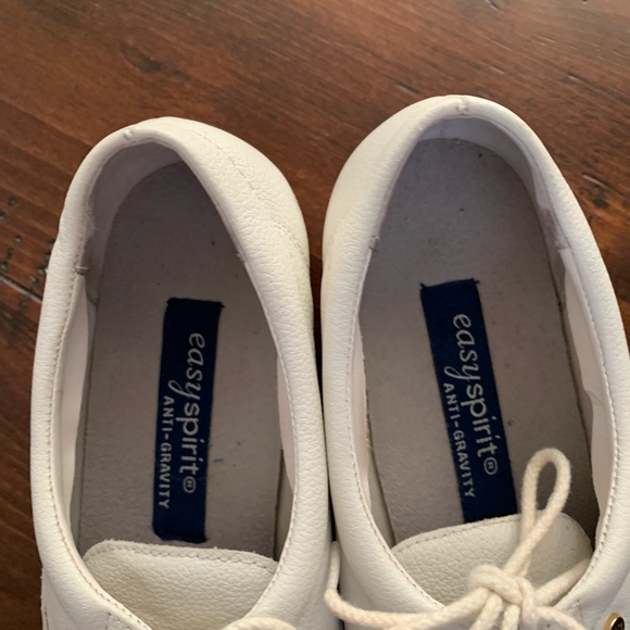 White Easy Spirit Anti-gravity Lace Up Oxf… - Picture 5 of 8